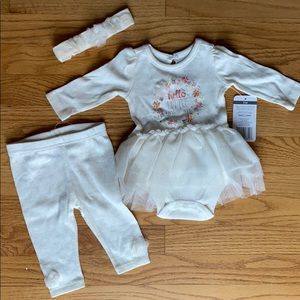 Infant 3 piece outfit